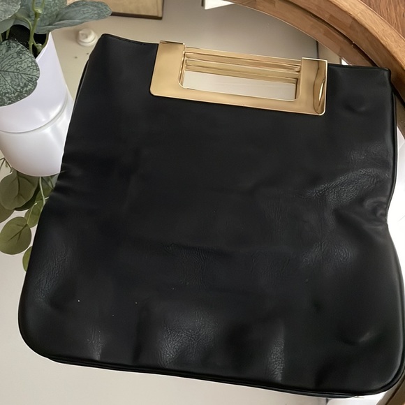 Black fold over Clutch Purse - Picture 2 of 6